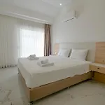 Inci & Apartahotel *