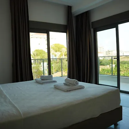 Aparthotel Inci & *