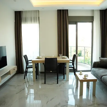 Inci & Aparthotel *