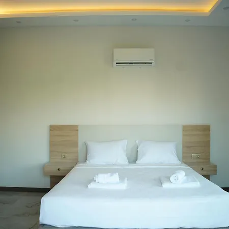 Aparthotel Inci & *