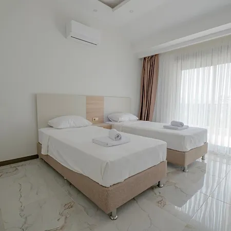 Aparthotel Inci &