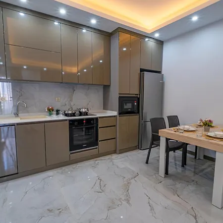 Inci & 아파트호텔